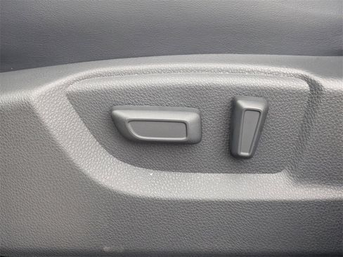 New 2025 Mitsubishi Eclipse Cross AWD image 21