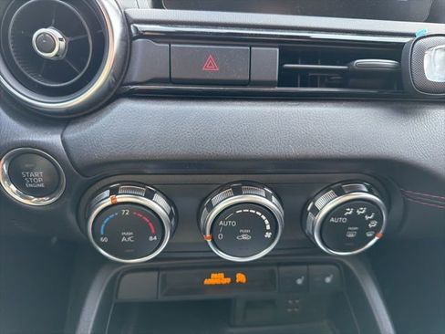 Used 2019 MAZDA MX-5 Miata Grand Touring image 16