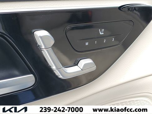 Used 2023 Mercedes-Benz C 300 Sedan image 18