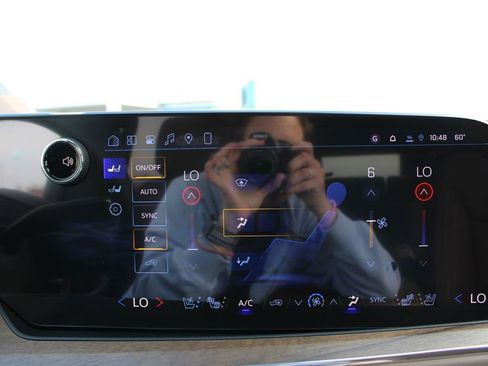 New 2026 Chevrolet Suburban High Country image 57