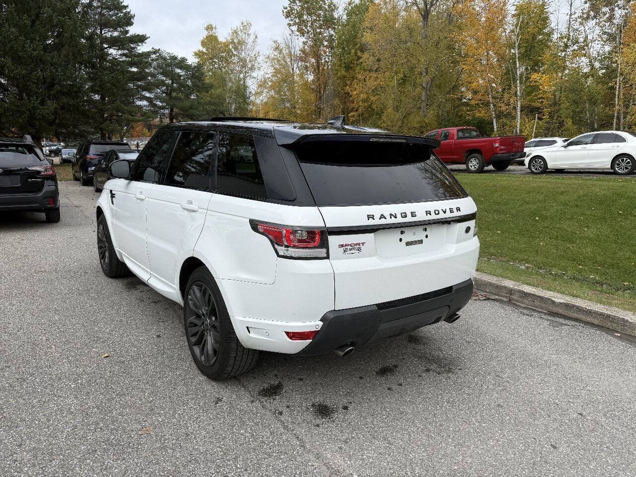 Used 2017 Land Rover Range Rover Sport HSE Dynamic AWD/4WD image 9