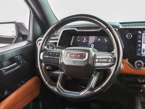 Used 2023 GMC Canyon AT4 w/ AT4 Premium Package image 13