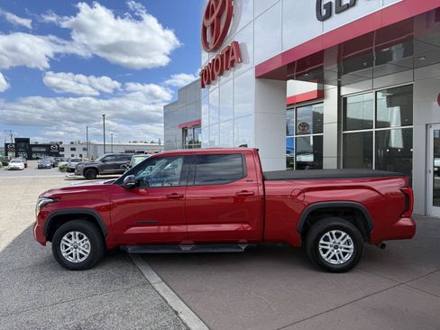 Used 2023 Toyota Tundra SR5 w/ SR5 Premium Package AWD/4WD image 3