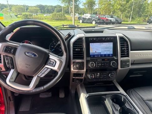 Used 2020 Ford F350 Lariat w/ Lariat Ultimate Package AWD/4WD image 12