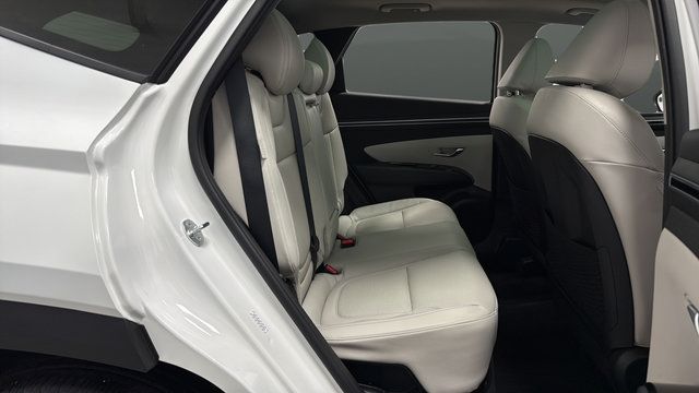 Used 2024 Hyundai Tucson Limited AWD/4WD image 26