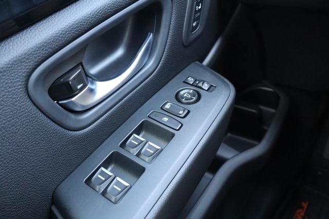 New 2026 Honda Pilot TrailSport image 17
