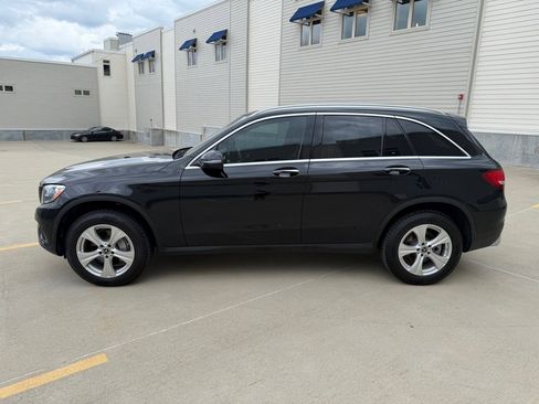 Used 2017 Mercedes-Benz GLC 300 image 6