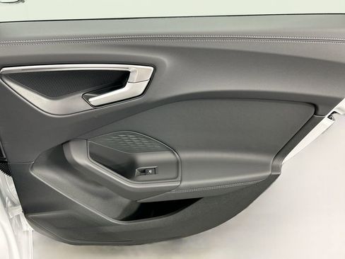 Used 2025 Audi A5 2.0T Premium image 27