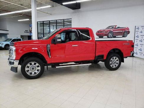 Certified 2023 Ford F250 Lariat w/ Chrome Package AWD/4WD image 4
