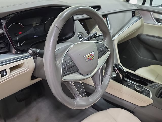 Used 2021 Cadillac XT5 Premium Luxury AWD/4WD image 14