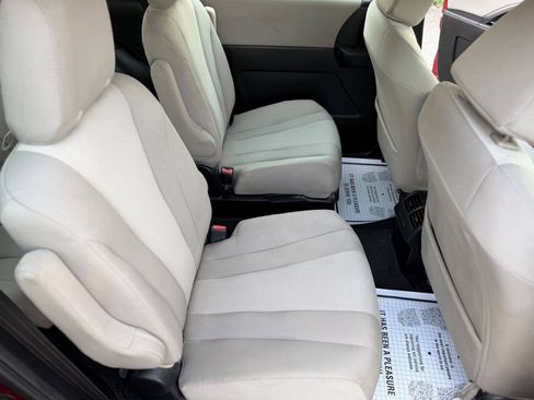 Used 2013 MAZDA MAZDA5 Sport FWD image 20