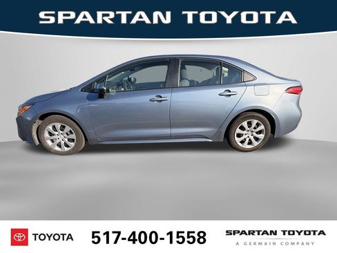 Used 2020 Toyota Corolla LE image 3