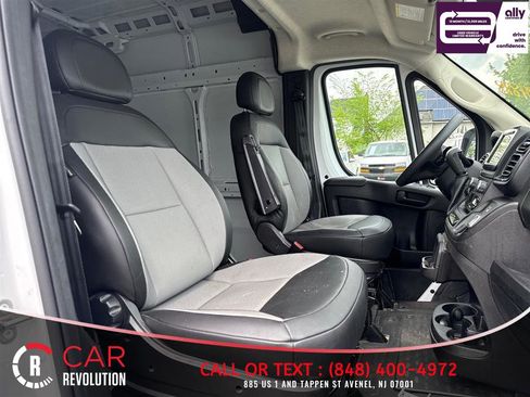 Used 2025 RAM ProMaster 3500 w/ Convenience Group FWD image 8