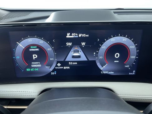 Certified 2023 Nissan Ariya AWD image 17