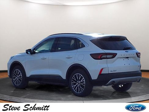 New 2025 Ford Escape SE image 21