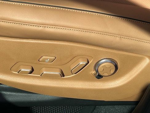 New 2026 Genesis GV80 3.5T Advanced image 16