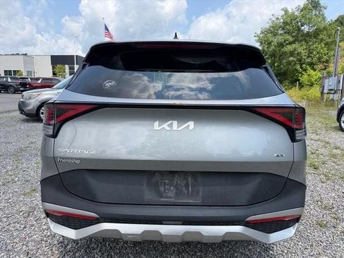 Used 2023 Kia Sportage LX AWD/4WD image 13