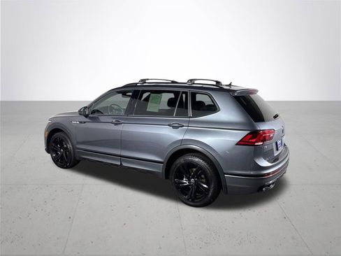 Certified 2023 Volkswagen Tiguan SE R-Line AWD/4WD image 8