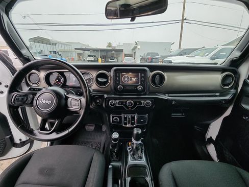 Used 2020 Jeep Gladiator Sport w/ Quick Order Package 24S image 25