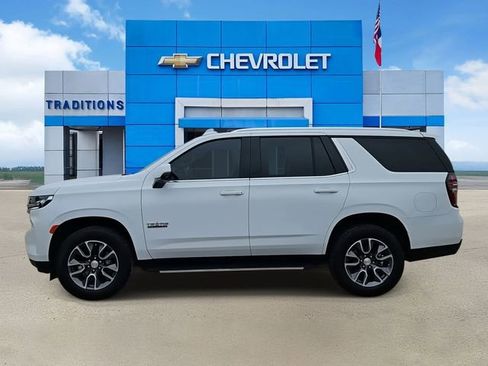 Used 2024 Chevrolet Tahoe LT w/ LT Signature Package RWD image 6