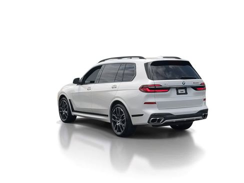 Used 2025 BMW X7 M60i w/ Executive Package AWD/4WD image 6