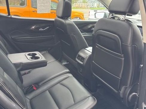 Used 2019 GMC Terrain Denali w/ Driver Alert Package II AWD/4WD image 7