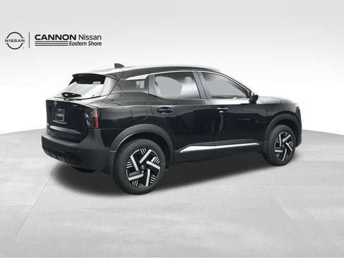 New 2026 Nissan Kicks SV FWD image 5