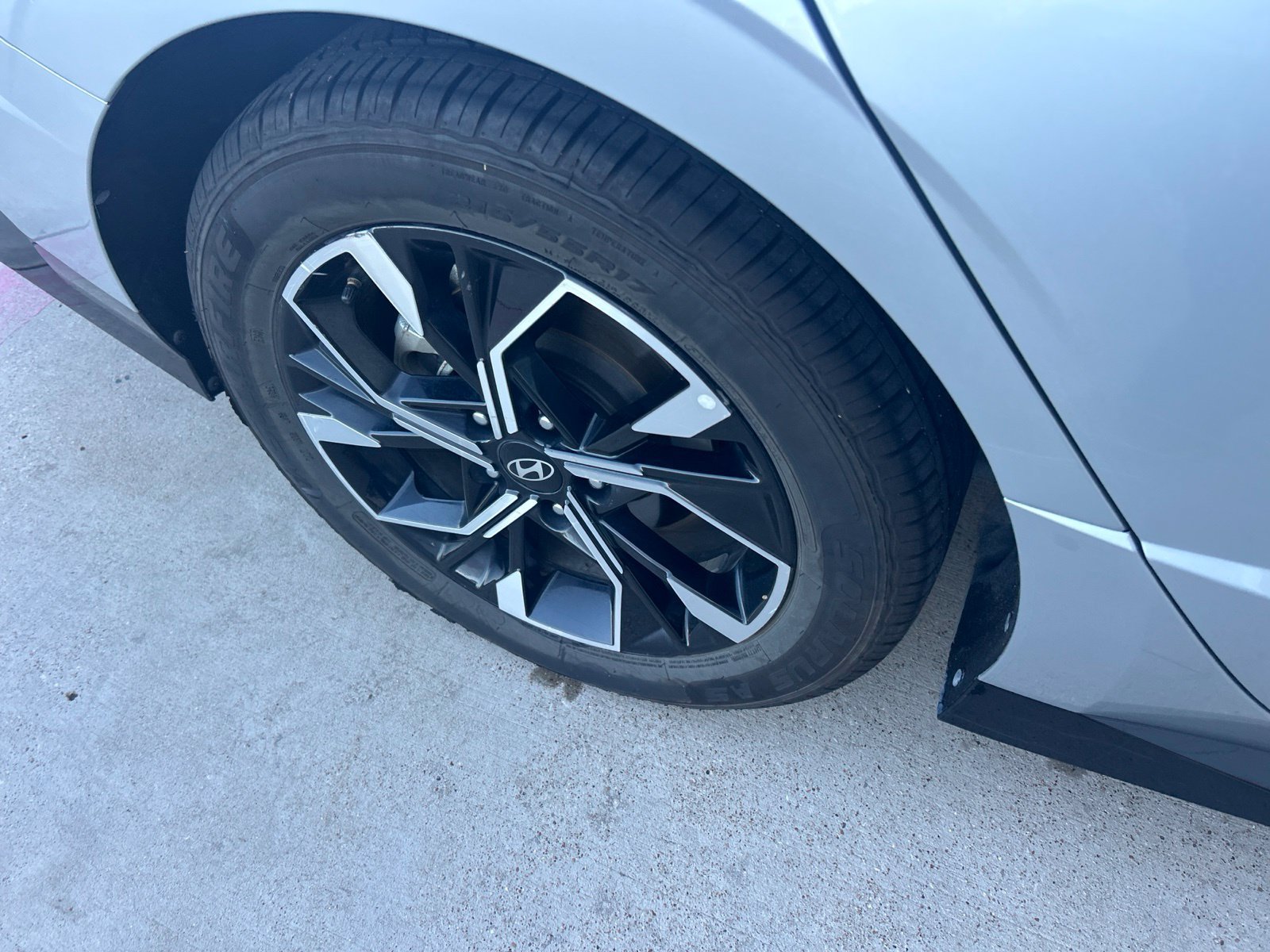Used 2024 Hyundai Sonata SEL FWD image 8