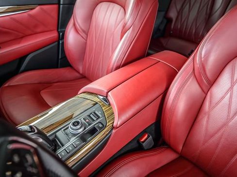 Used 2019 Maserati Levante GranLusso image 33