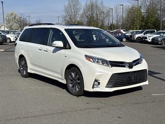 Used 2020 Toyota Sienna Limited Premium video 1