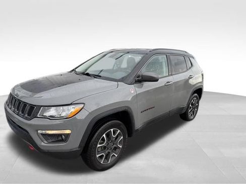 Used 2020 Jeep Compass Trailhawk AWD/4WD image 8