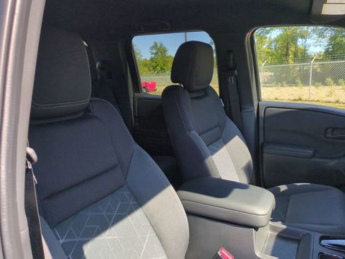 New 2026 Nissan Frontier SV w/ Tow Package image 37