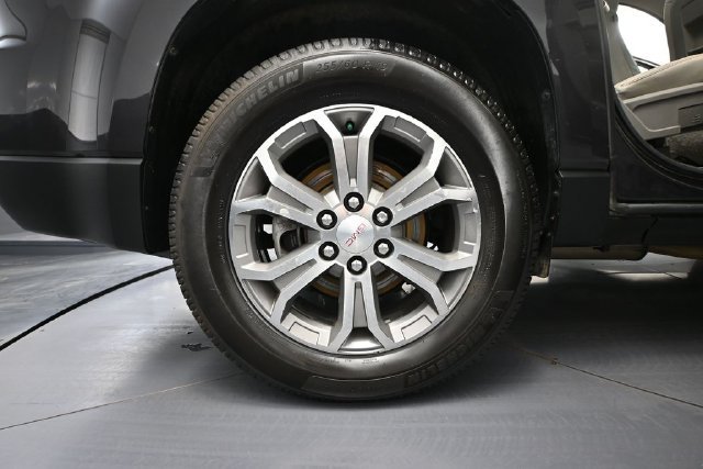 Used 2015 GMC Acadia SLT w/ Open Road Package AWD/4WD image 10