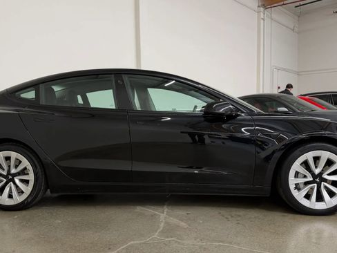 Used 2021 Tesla Model 3 Long Range AWD/4WD image 3