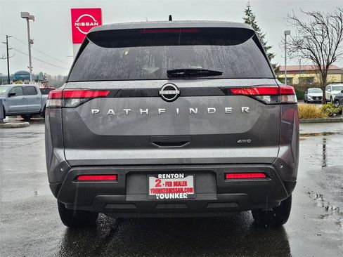 Certified 2024 Nissan Pathfinder S image 6