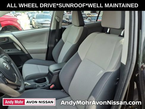 Used 2013 Toyota RAV4 XLE AWD/4WD image 16