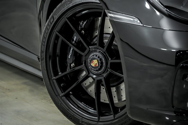 Used 2023 Porsche 911 GT3 RS image 3