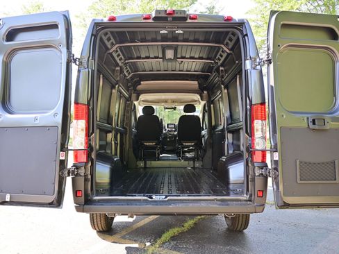 New 2025 RAM ProMaster 1500 w/ Safety Group FWD image 15