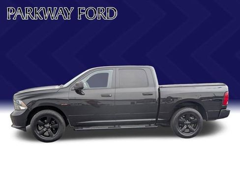 Used 2015 RAM 1500 Express image 8