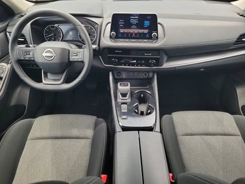Certified 2026 Nissan Rogue SV FWD image 13