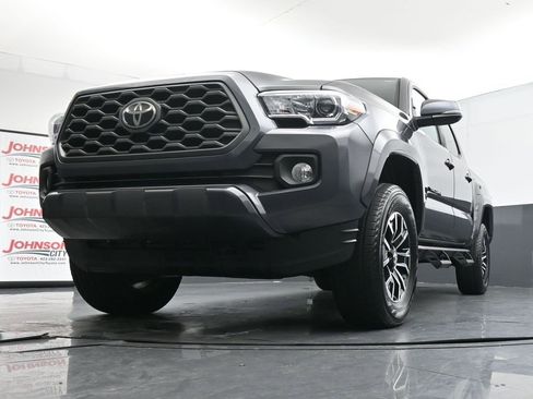 Used 2022 Toyota Tacoma TRD Sport image 34