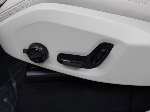 New 2026 Volvo XC90 B6 Ultra w/ Protection Package AWD/4WD image 20