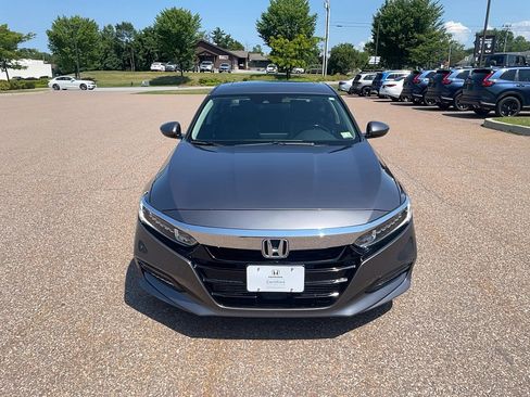 Certified 2018 Honda Accord EX-L image 2