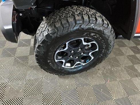 Used 2023 Jeep Wrangler Unlimited Rubicon 4xe w/ Cold Weather Group AWD/4WD image 10