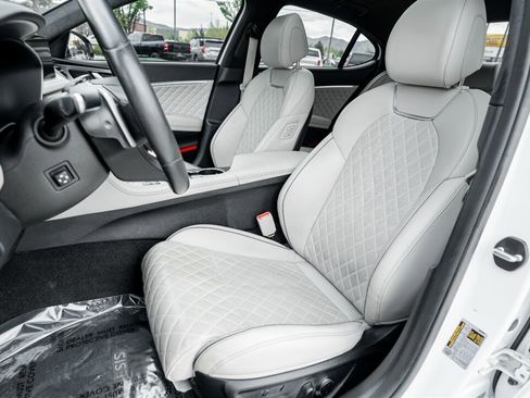 Used 2023 Genesis G70 3.3T w/ Sport Prestige Package AWD/4WD image 19