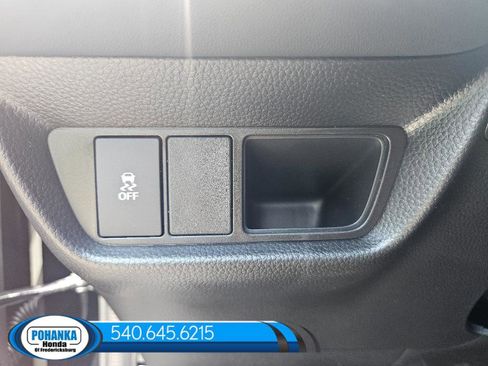Certified 2026 Honda HR-V Sport image 33