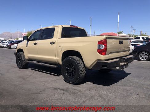 Used 2019 Toyota Tundra SR5 w/ SR5 Upgrade Package image 7