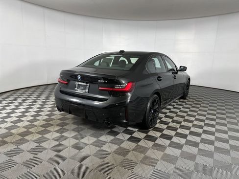 New 2026 BMW 330i xDrive Sedan w/ M Sport Package AWD/4WD image 22
