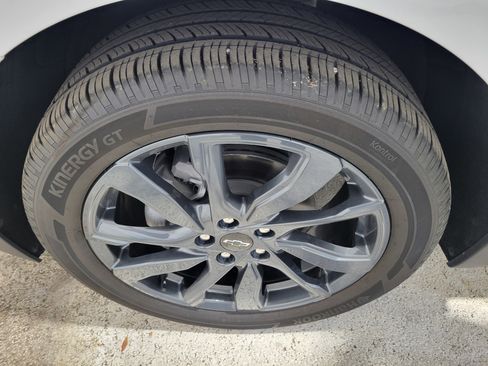 Certified 2022 Chevrolet Equinox RS w/ RS Leather Package image 39