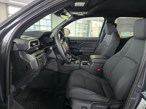 New 2025 Toyota Tacoma SR5 image 18